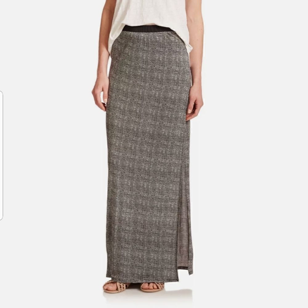 Joie Skirt